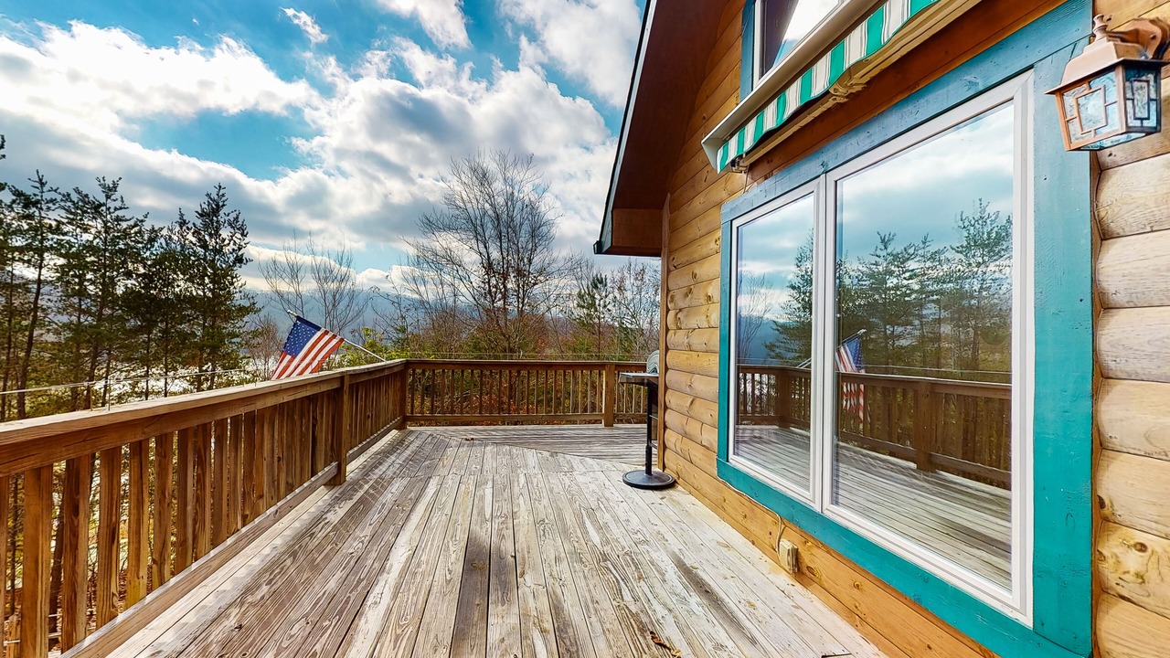 Photo of Patio Balcony in New Tazewell