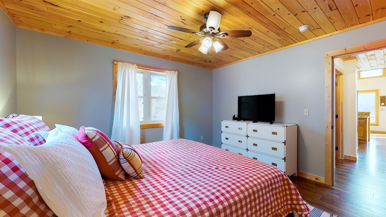 Photo of Bedroom in New Tazewell