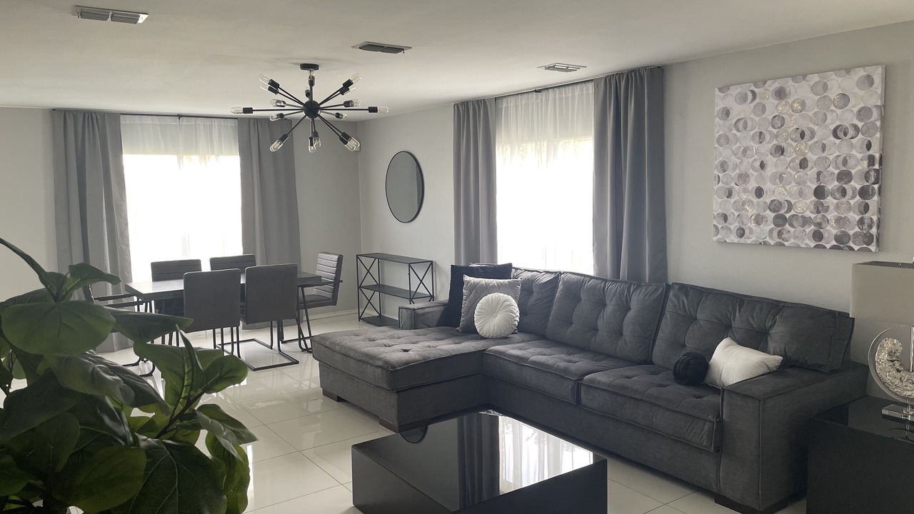Photo of Livingroom in Mission