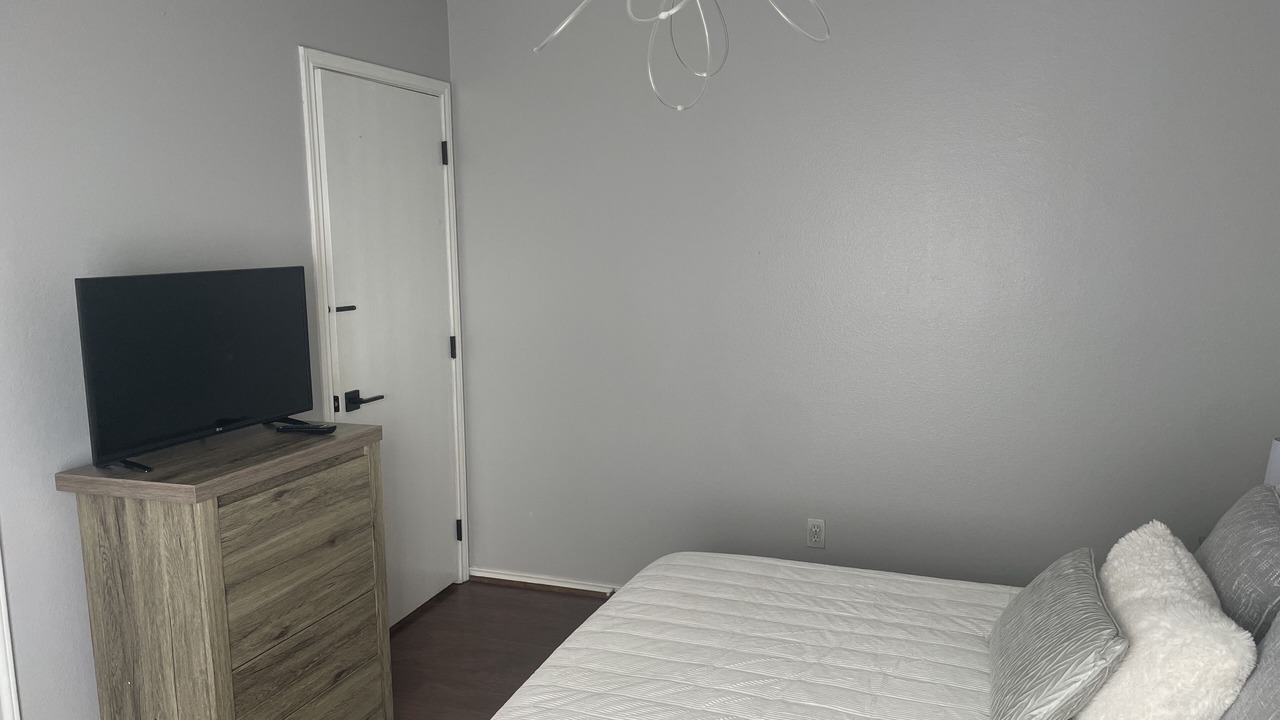 Photo of Bedroom in Mission