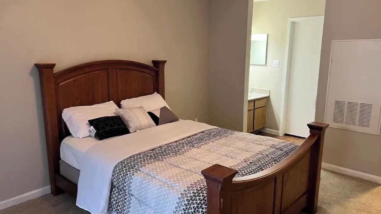 Photo of Bedroom in George Bush Park/Eldridge