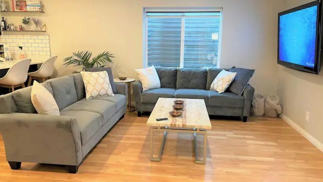 Photo of Livingroom in Draper