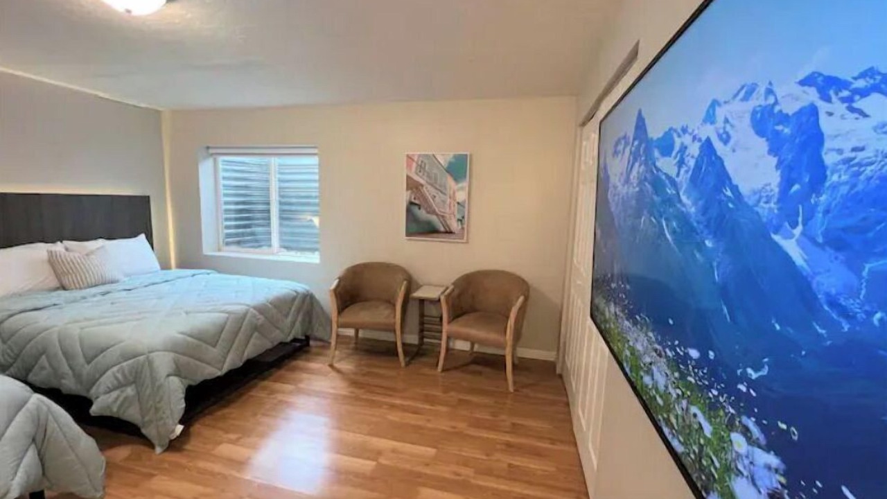Photo of Bedroom in Draper