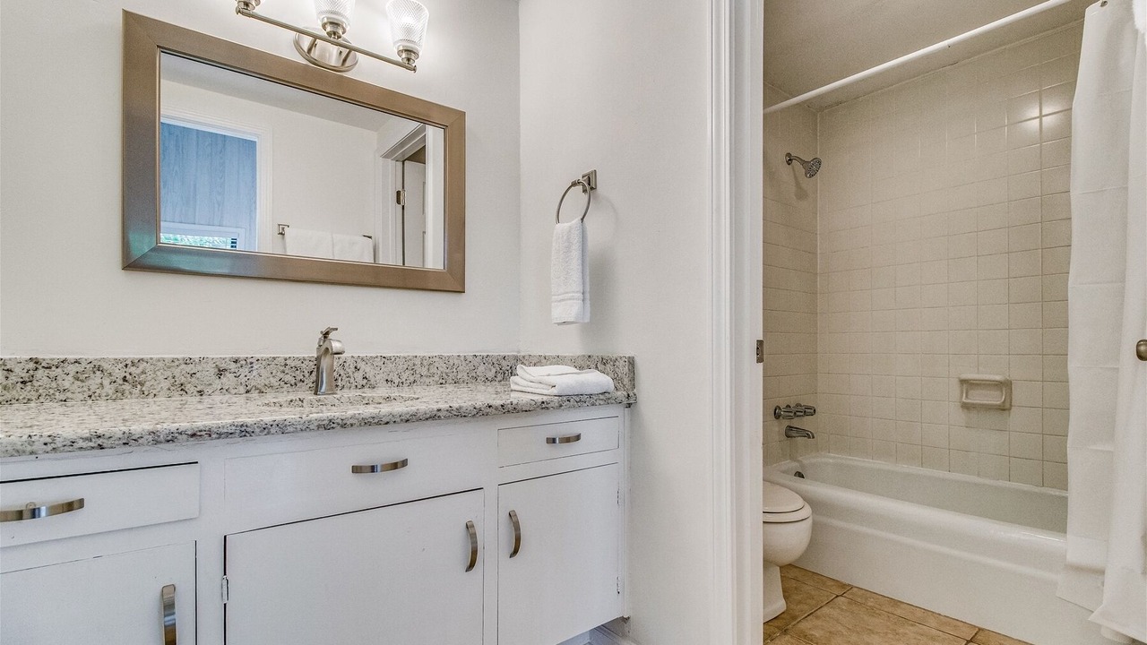 Photo of Bathroom in Perdido Key Coves One