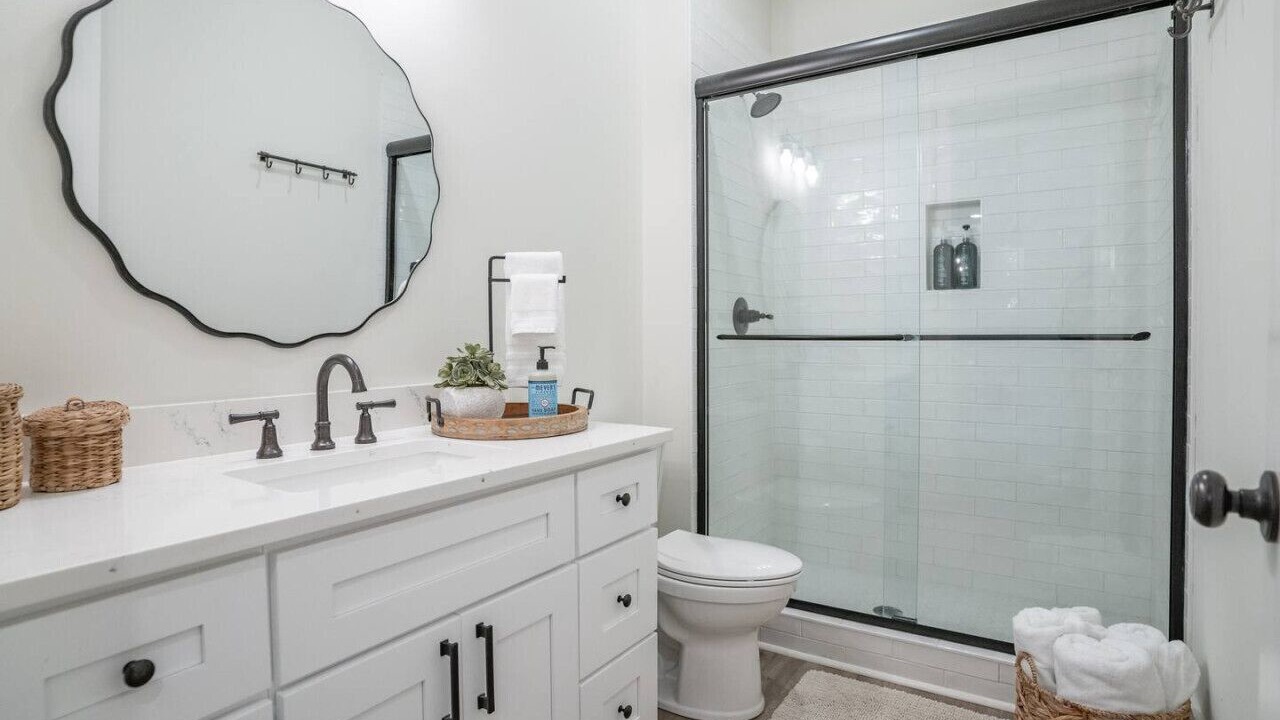 Photo of Bathroom in Eatonton