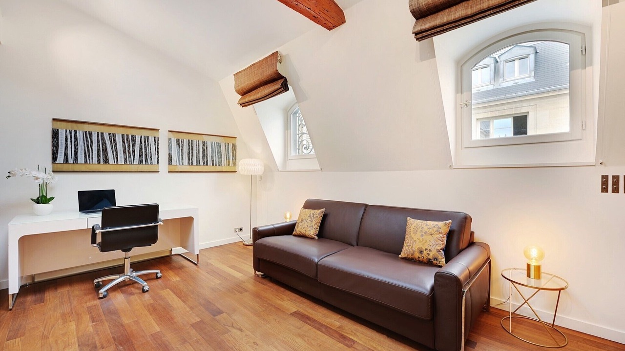Photo of Livingroom in Odeon