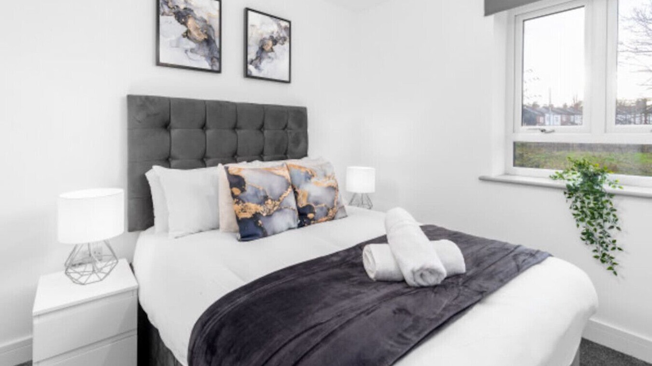 Photo of Bedroom in Smethwick