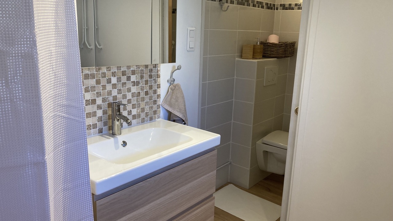 Photo of Bathroom in Le Bourg-Dun