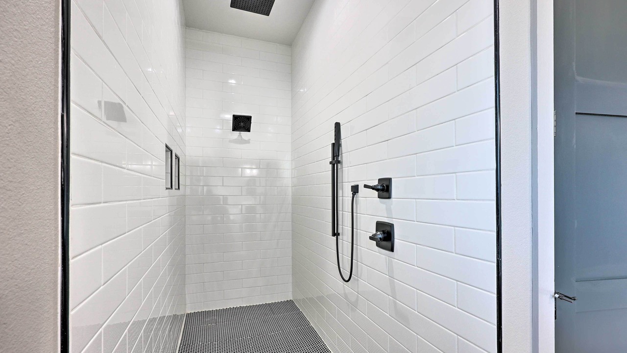 Photo of Bathroom in Glenwood