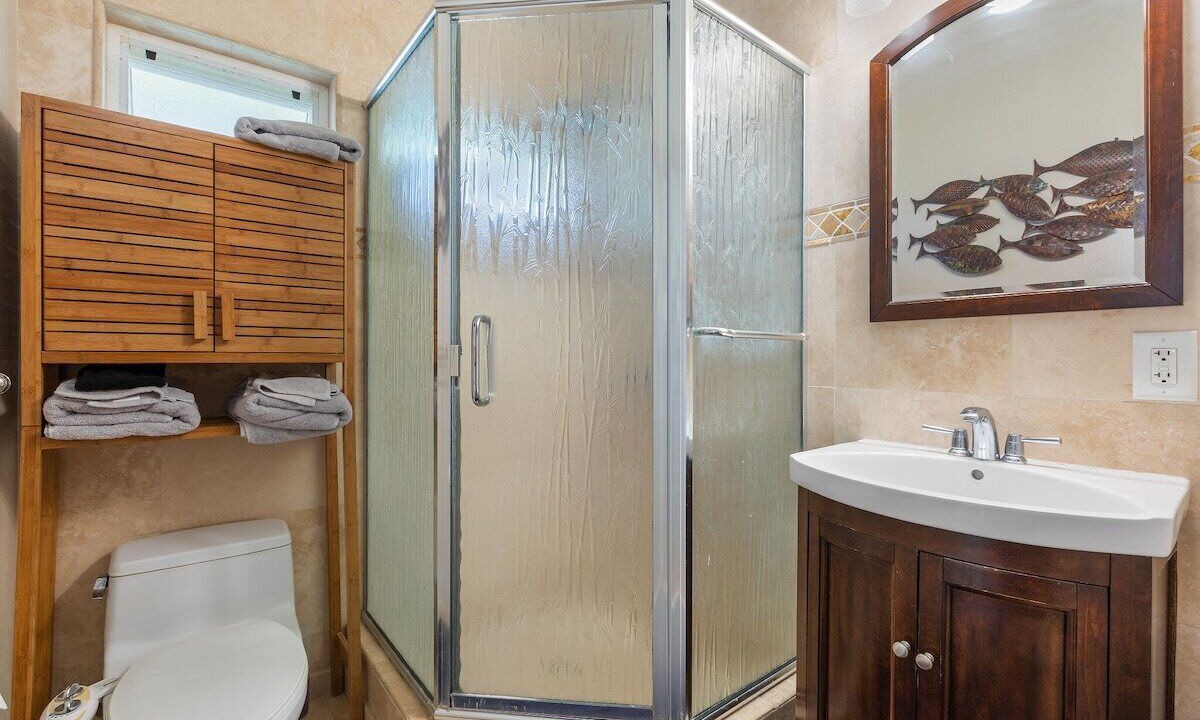 Photo of Bathroom in Laie