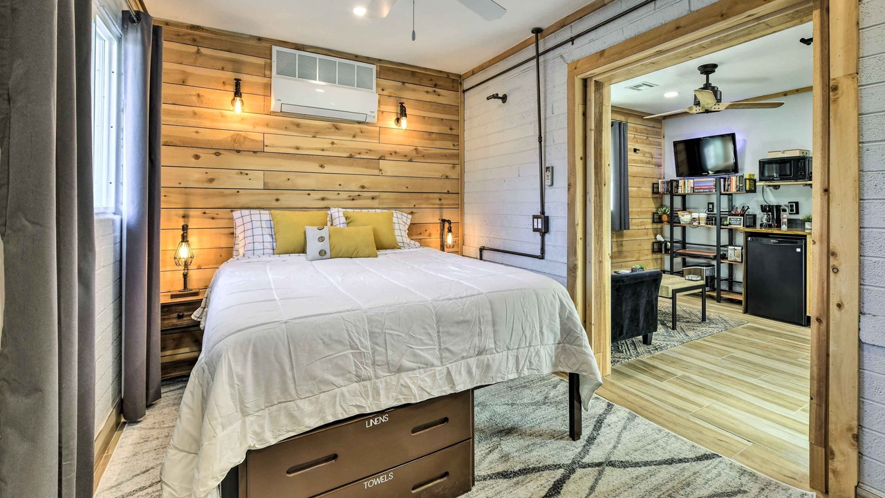 Photo of Bedroom in Mesa