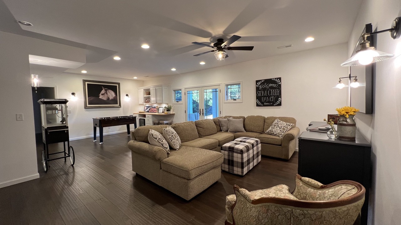 Photo of Bedroom in Centerville