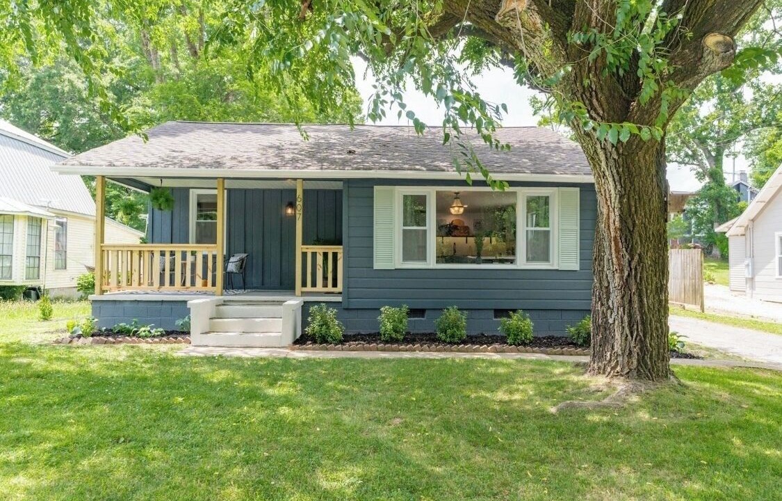 Photo of Outdoor in Northside