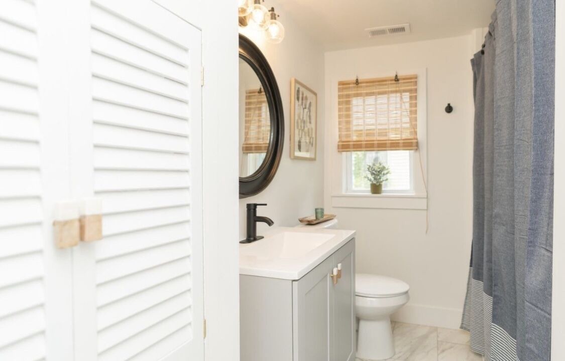 Photo of Bathroom in Northside