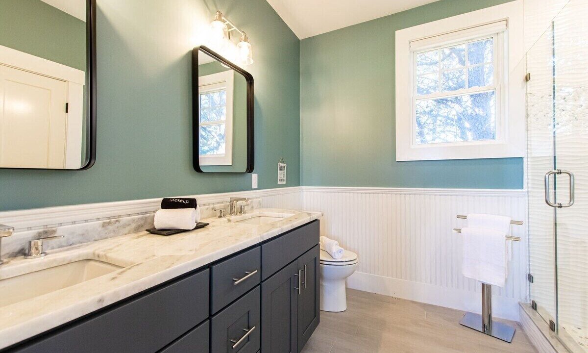 Photo of Bathroom in West Dennis