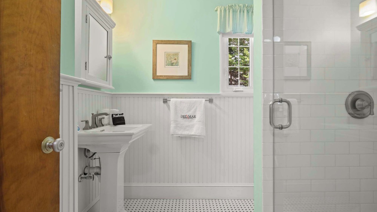 Photo of Bathroom in South Chatham