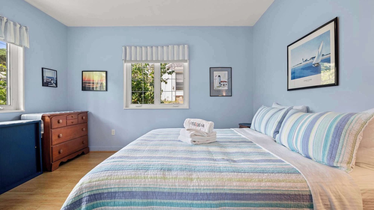 Photo of Bedroom in South Chatham