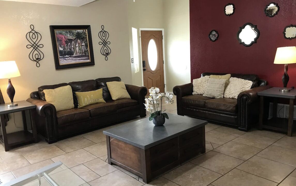 Photo of Livingroom in Biggs Field