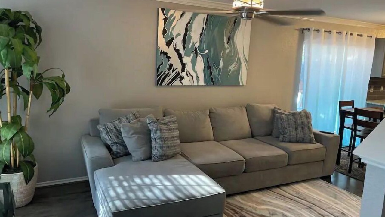 Photo of Livingroom in Duncanville