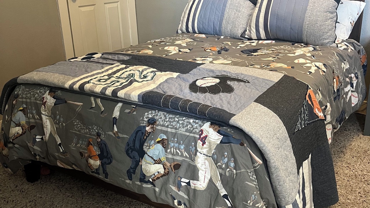 Photo of Bedroom in Broken Arrow