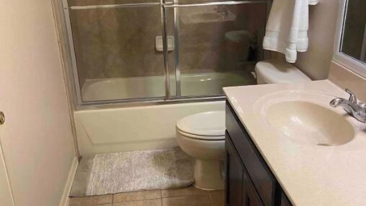 Photo of Bathroom in Bonanza