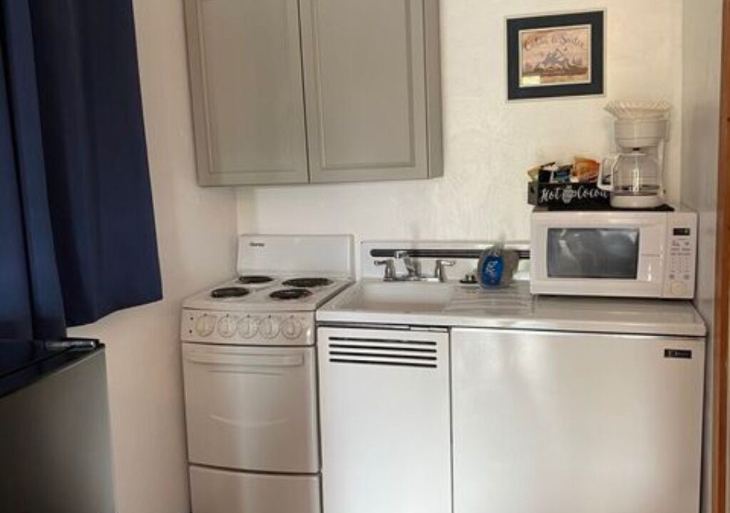 Photo of Others in Helena