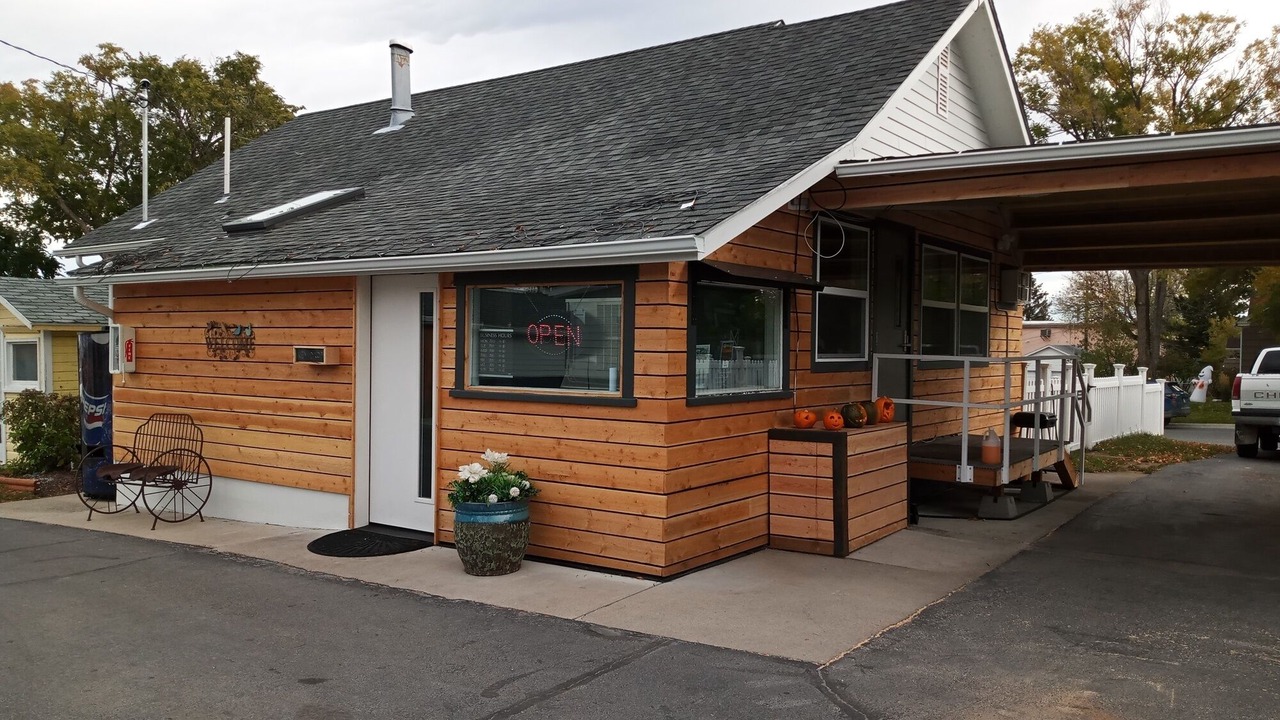 Photo of Others in Helena