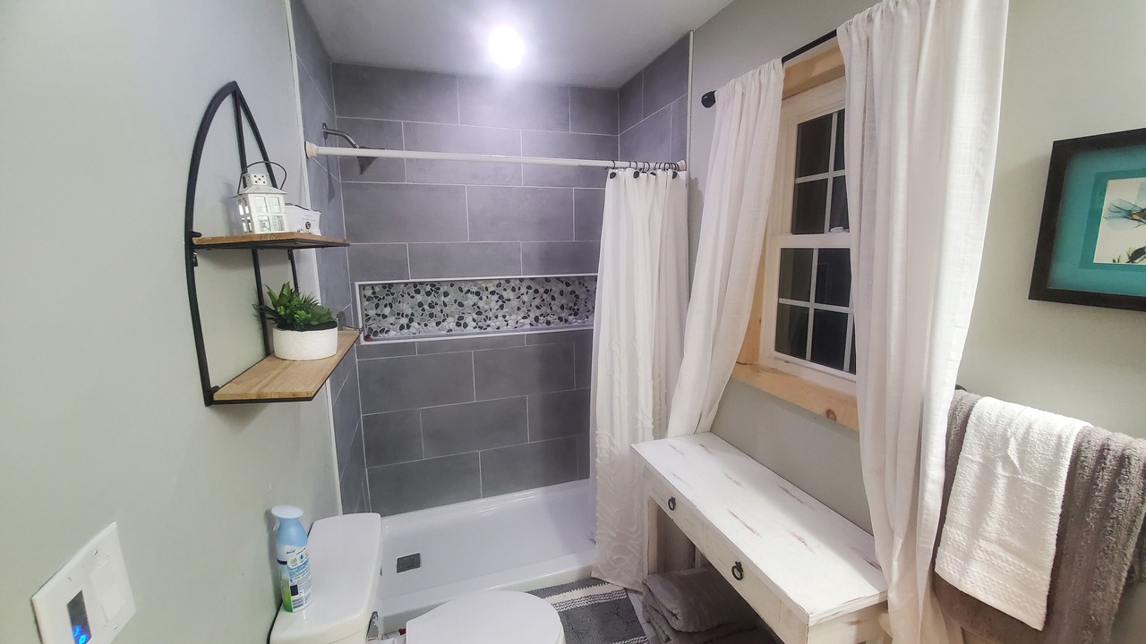 Photo of Bathroom in Tunnel Hill
