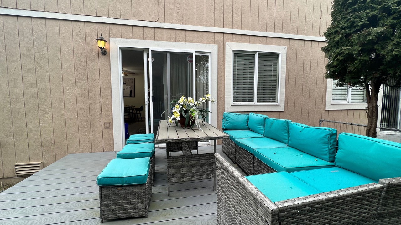 Photo of Patio Balcony in Marysville