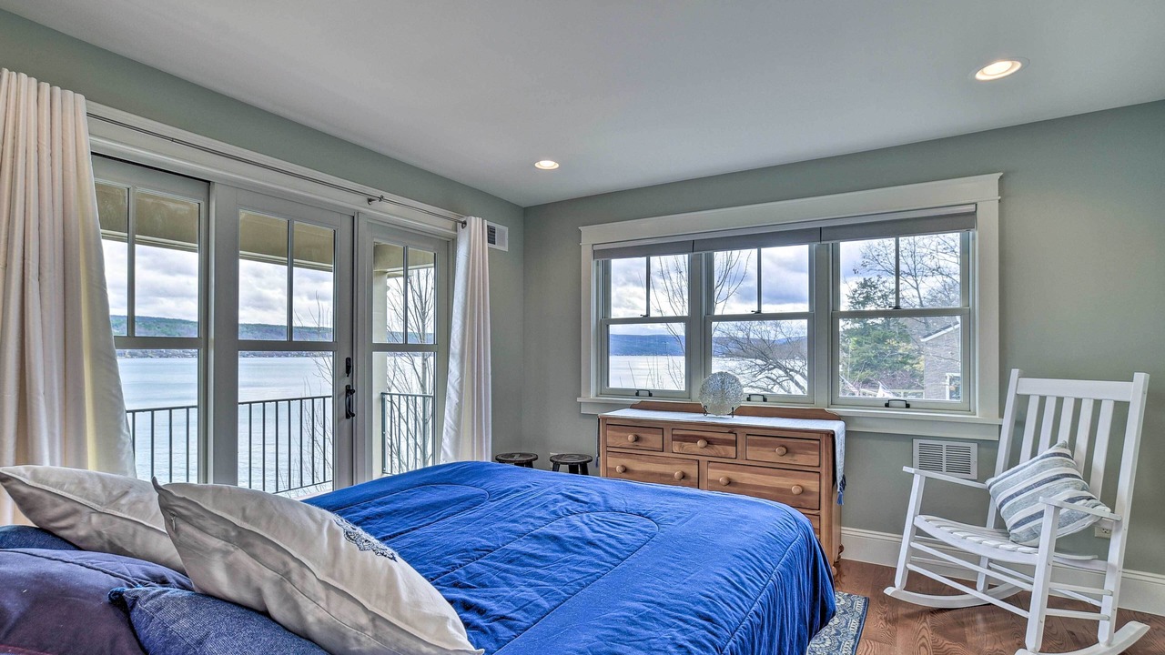 Photo of Bedroom in Hammondsport