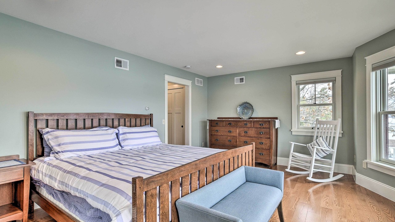 Photo of Bedroom in Hammondsport