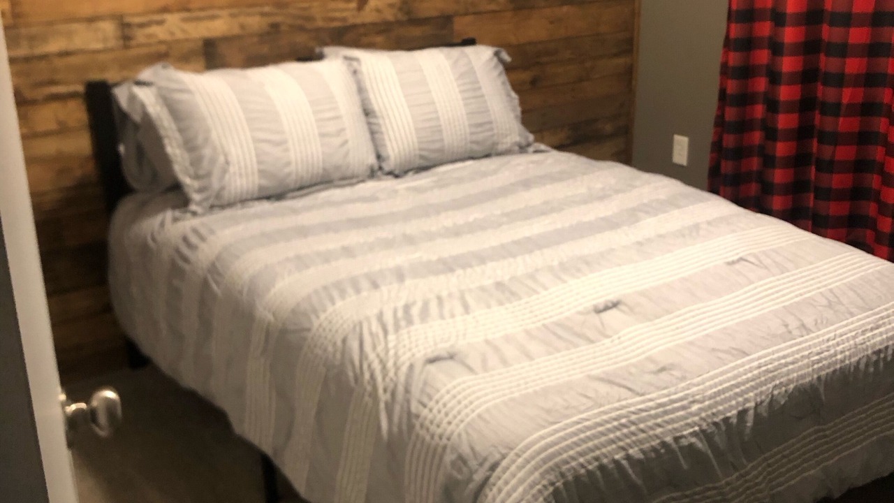 Photo of Bedroom in Durhamville
