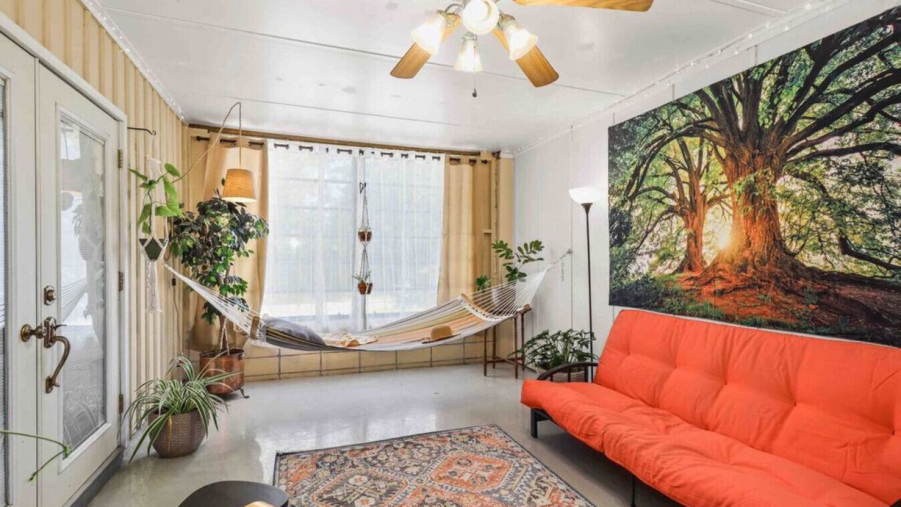 Photo of Livingroom in Gainesville