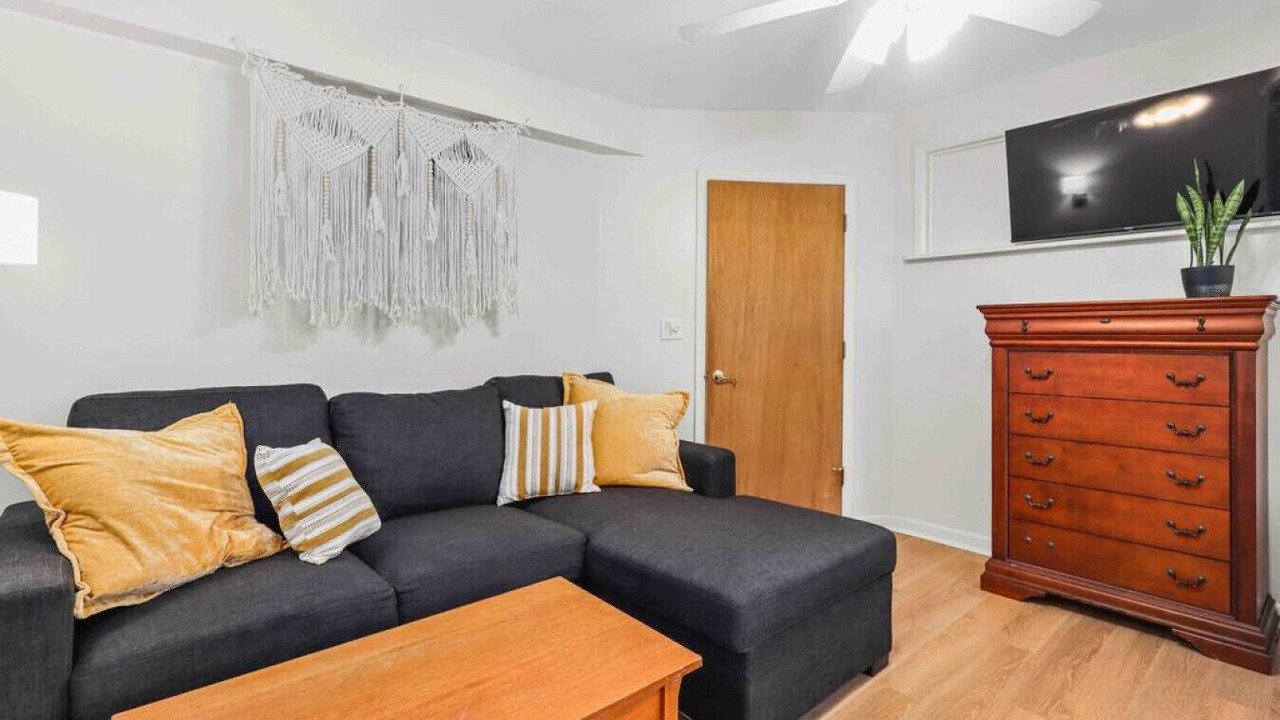 Photo of Livingroom in Gainesville