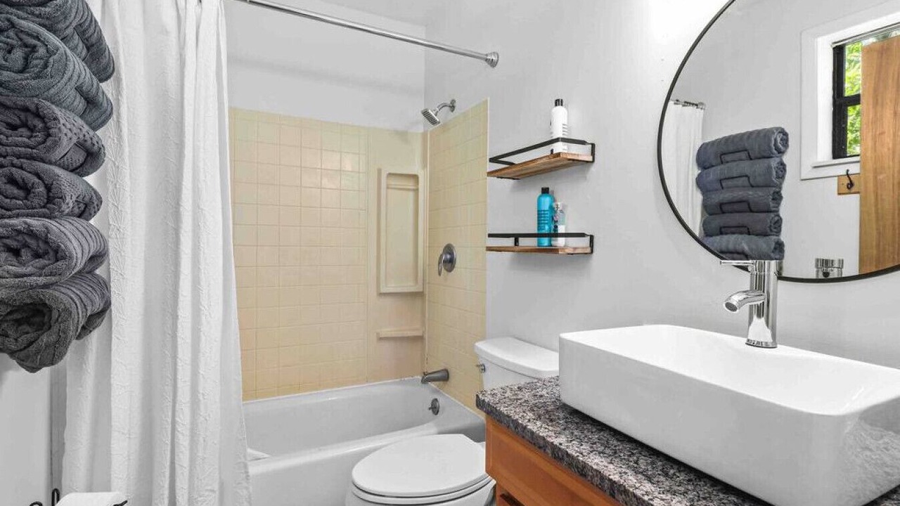 Photo of Bathroom in Gainesville