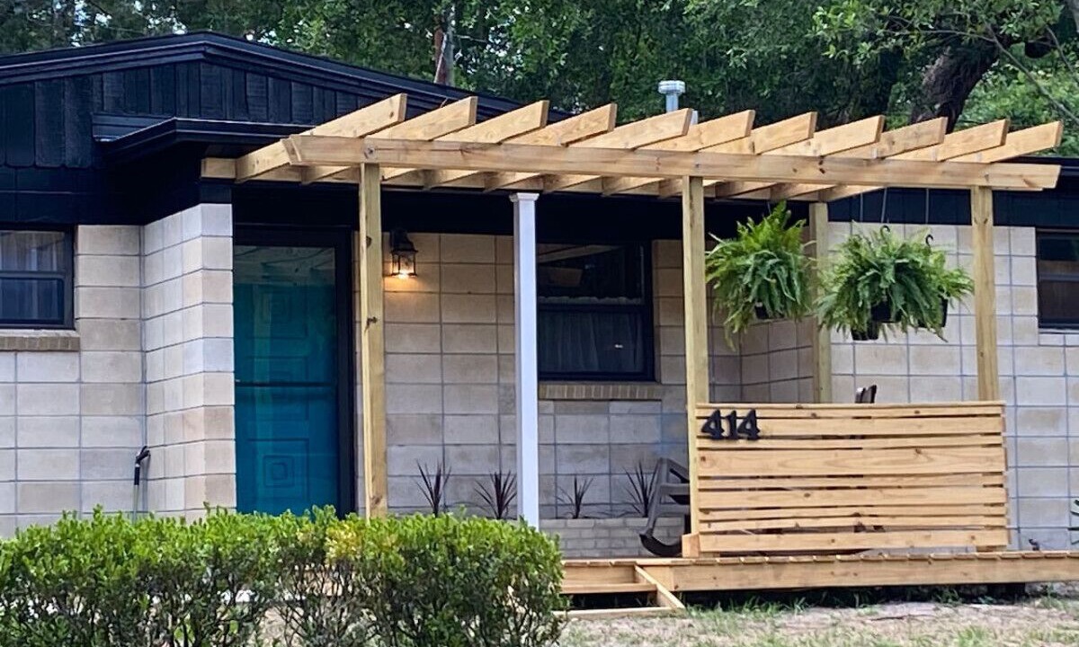 Photo of Outdoor in Gainesville