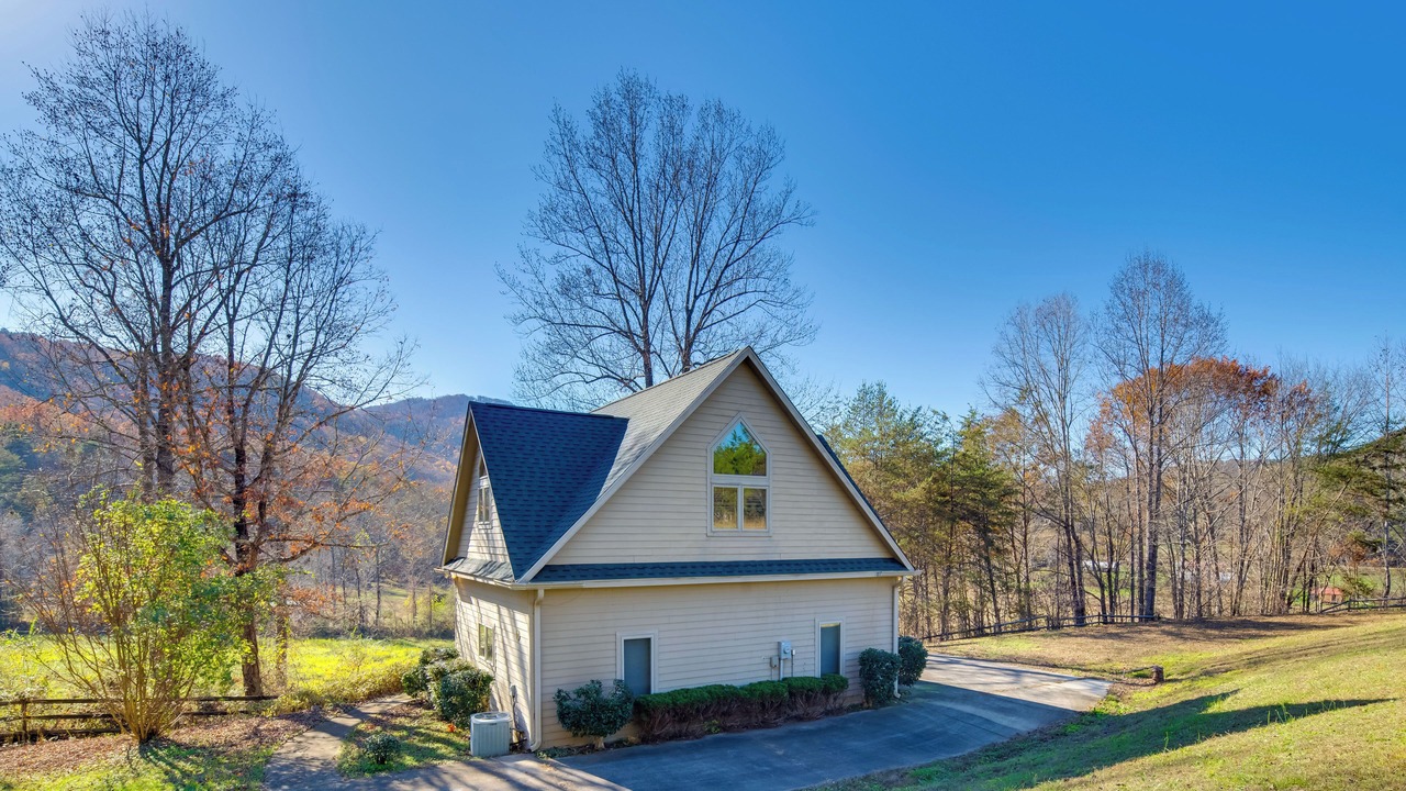 Photo of Outdoor in Lake Lure