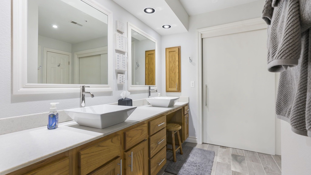 Photo of Bathroom in Branson