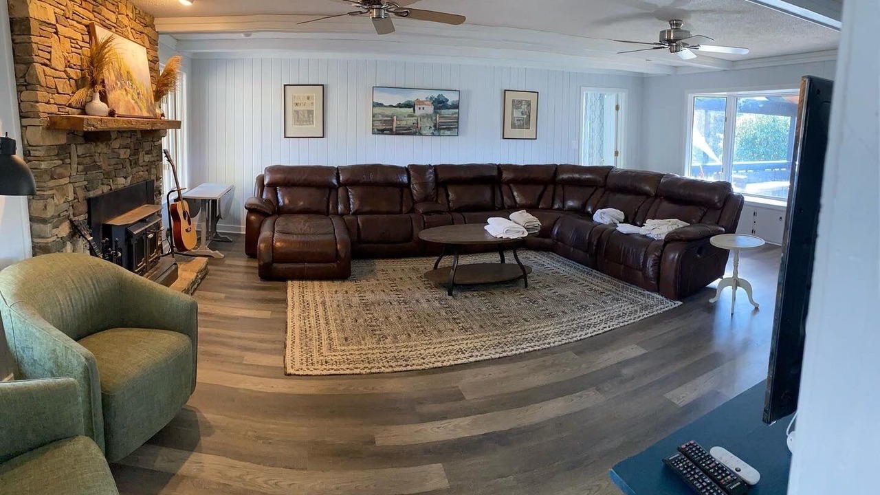 Photo of Livingroom in Penrose