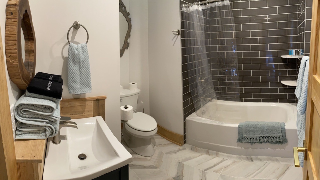 Photo of Bathroom in Penrose