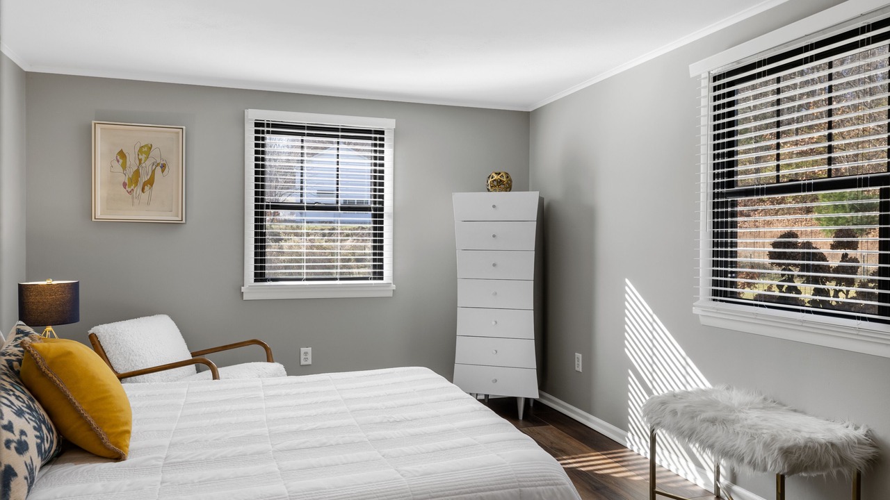 Photo of Bedroom in Saratoga Springs