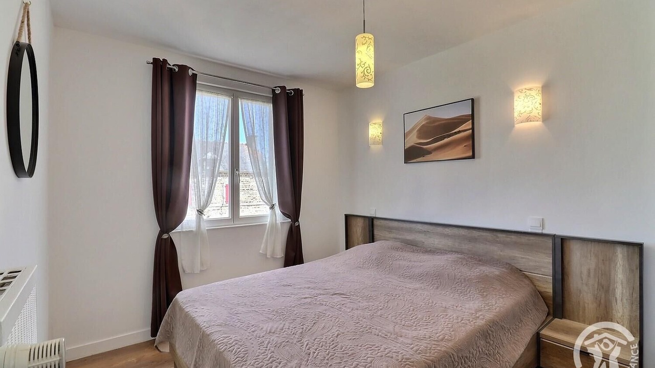 Photo of Bedroom in Hirel