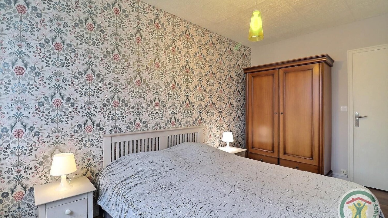 Photo of Bedroom in Hirel