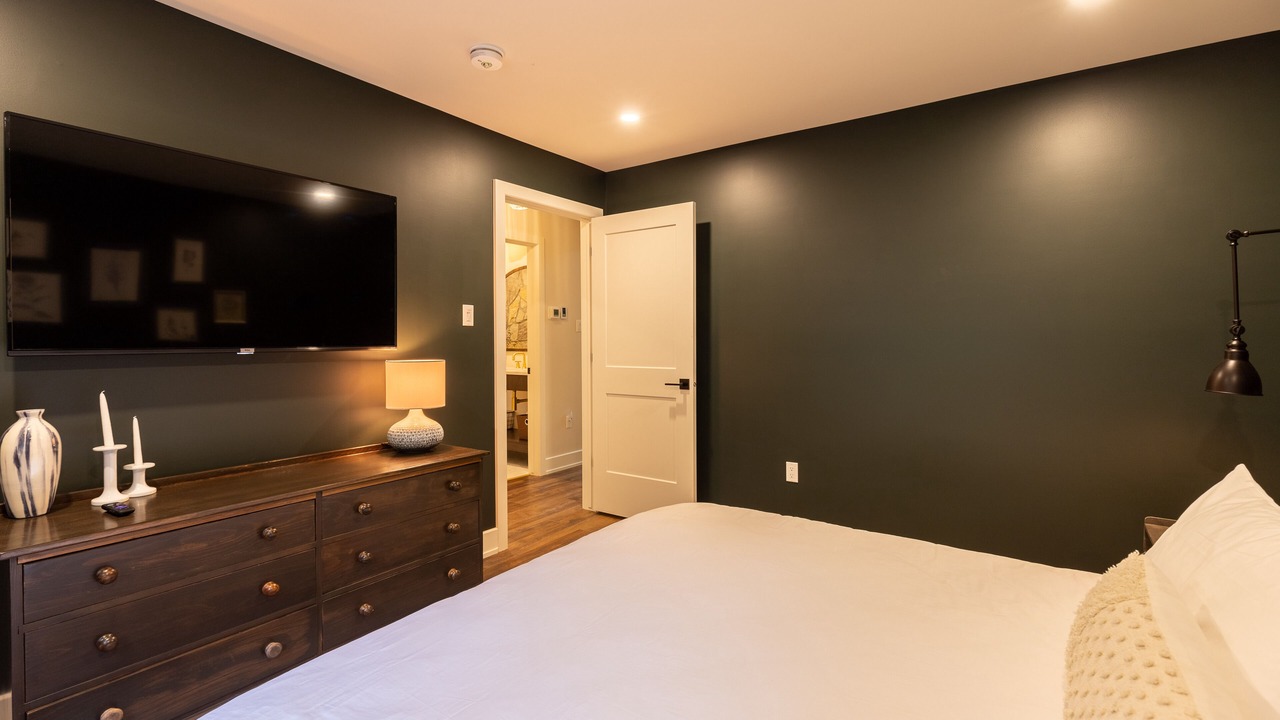 Photo of Bedroom in Calabogie