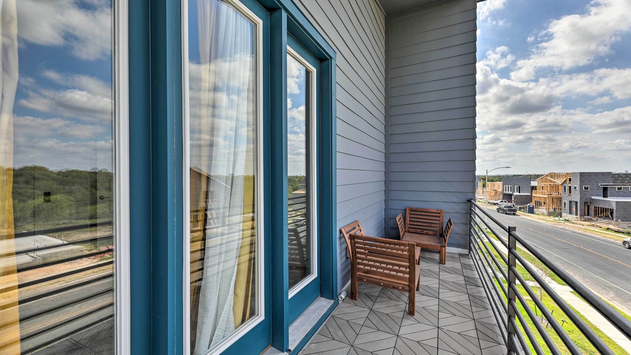 Photo of Patio Balcony in Meadows At Trinity Crossing
