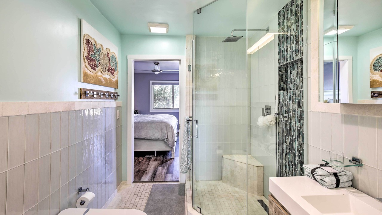 Photo of Bathroom in Huntington Beach