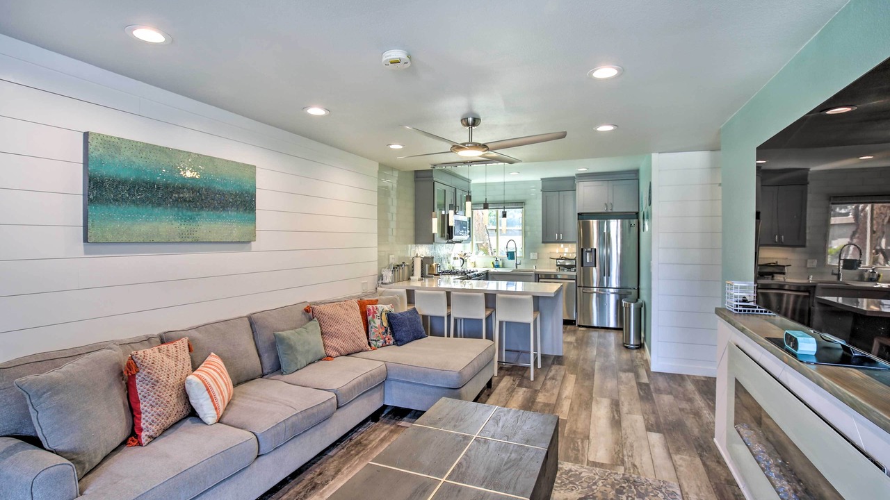 Photo of Livingroom in Huntington Beach
