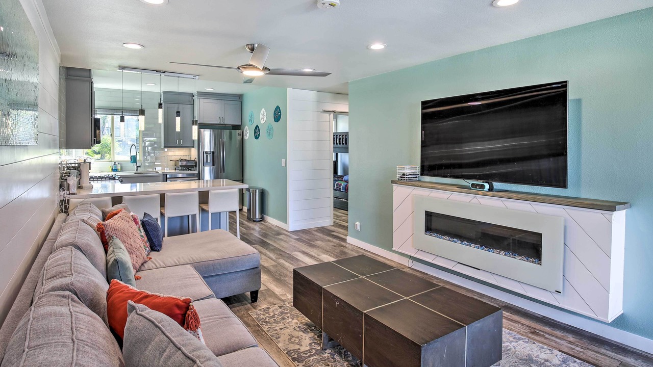 Photo of Livingroom in Huntington Beach