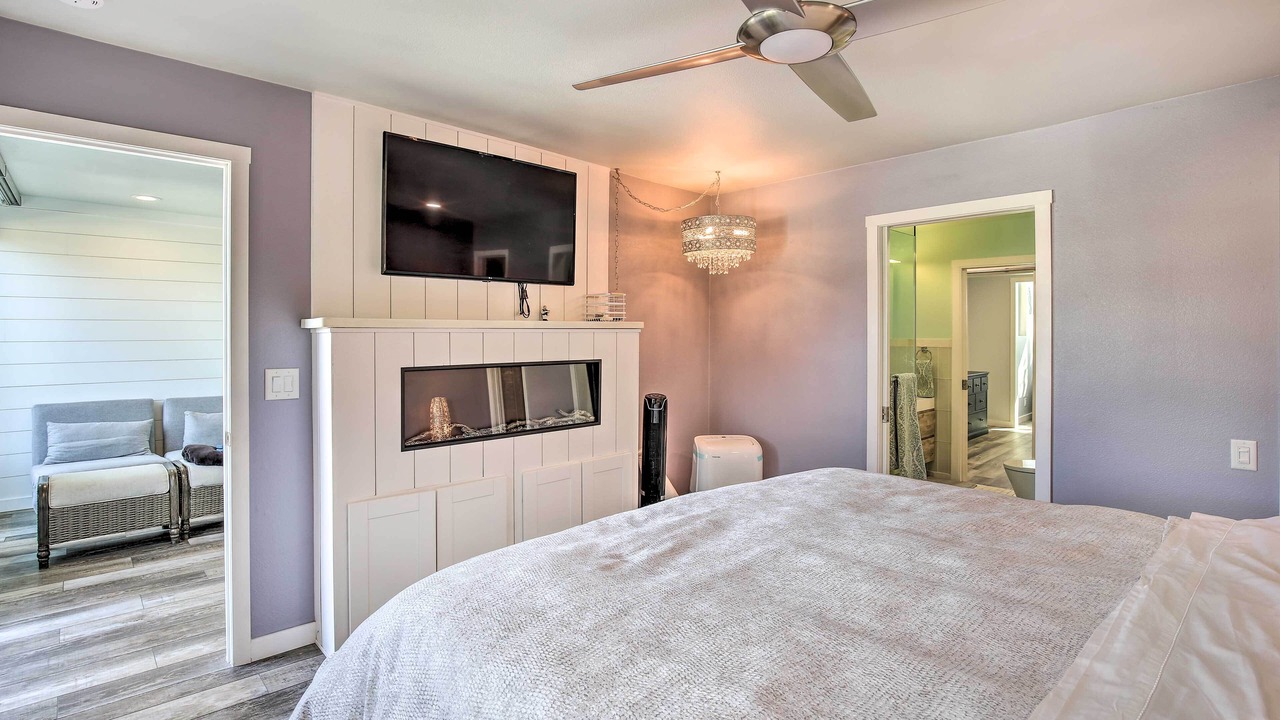 Photo of Bedroom in Huntington Beach