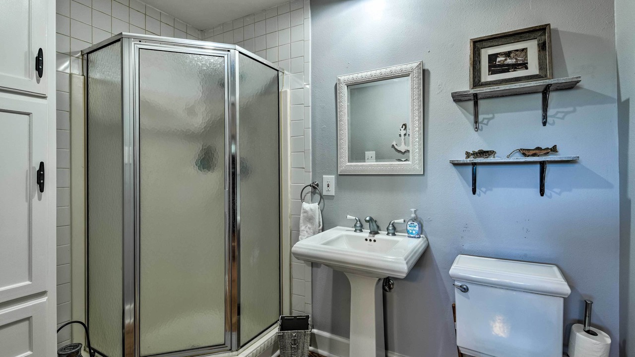 Photo of Bathroom in Long Mott